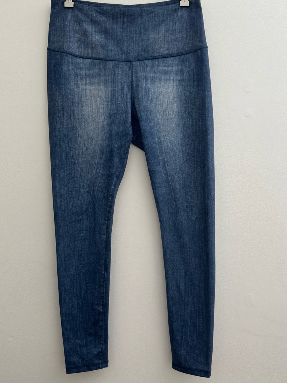 Lucy Activewear Do Everything Denim Print Leggings  Sz L Faux Jean Jegging Yoga